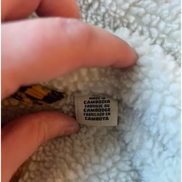 Levi Strauss & Co. Corduroy Sherpa Lined Tiger Stripe Trucker Jacket - Picture 3 of 8